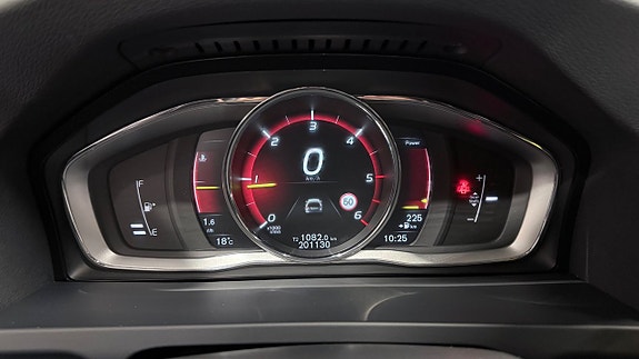 Volvo V60 21 of 23