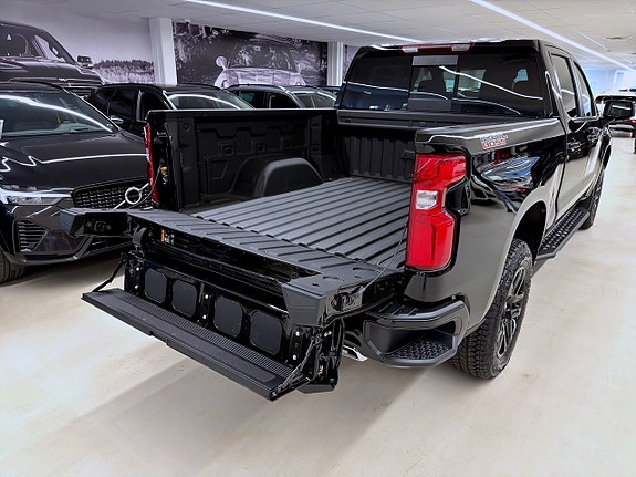 Chevrolet Silverado 1500 20 of 22