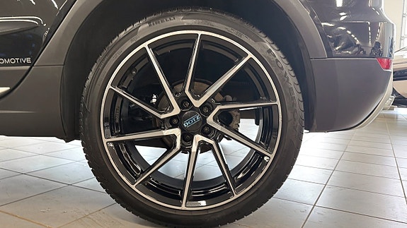 Seat Arona 8 of 21