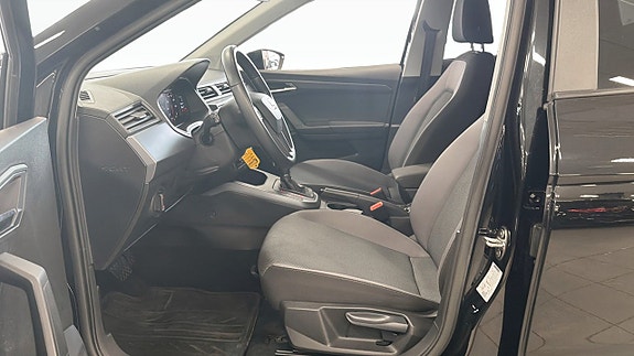 Seat Arona 11 of 21