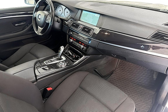 BMW 520d 15 of 22