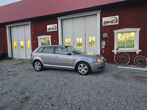 Audi A3 3 of 5