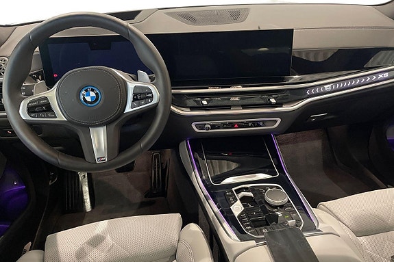 BMW X5 8 of 18