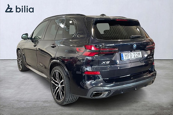 BMW X5 2 of 18