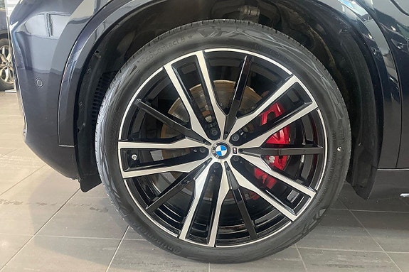 BMW X5 15 of 18