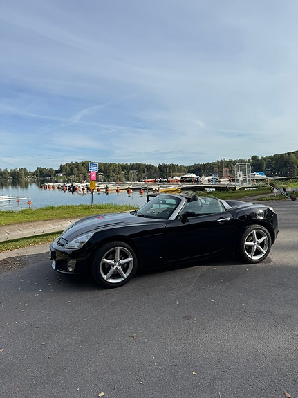 Opel GT 4 of 5