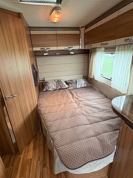 KNAUS EXCLUSIVE 580 UF. Alde/G-värme/Mover/Tält  mm. 2014 9 of 12