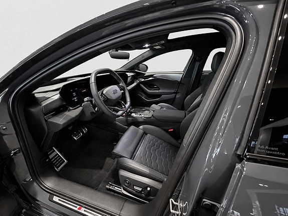 Audi A6 8 of 12