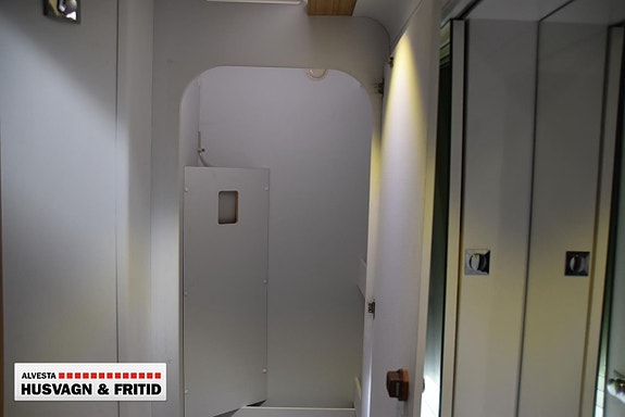 Adria SONIC SUPREME I 710 SLT 15 of 16