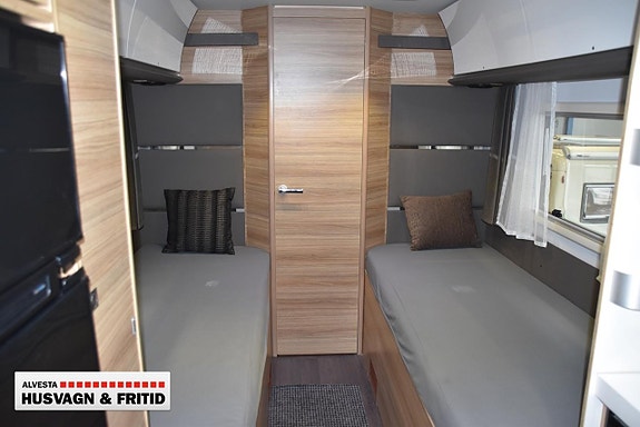 Adria SONIC SUPREME I 710 SLT 11 of 16