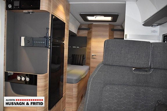 Adria SONIC SUPREME I 710 SLT 8 of 16