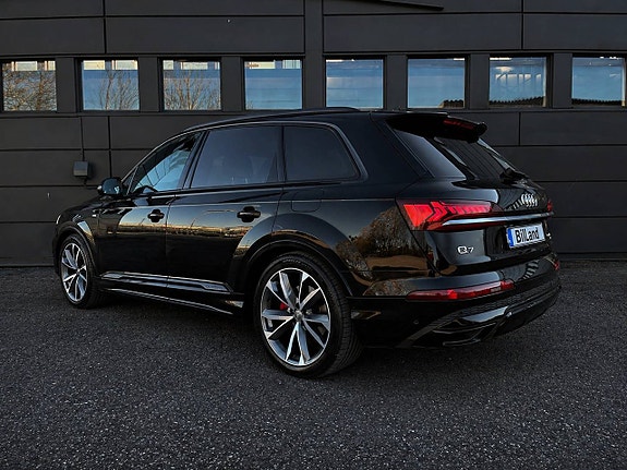 Audi Q7 5 of 17