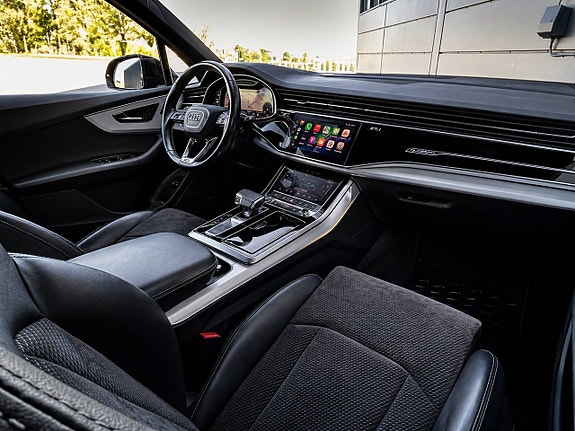 Audi Q7 14 of 17