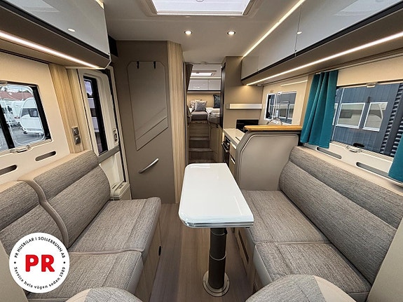 Adria Compact DL supreme 3 of 13