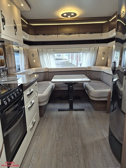 Hobby 560 LU PRESTIGE 5 of 19