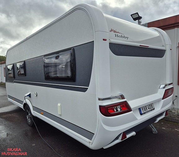 Hobby 560 LU PRESTIGE 2 of 19