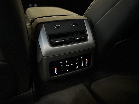 Audi Q7 11 of 27