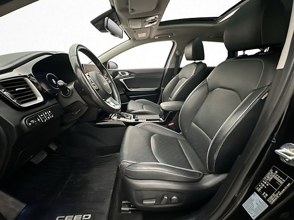Kia Ceed 12 of 30