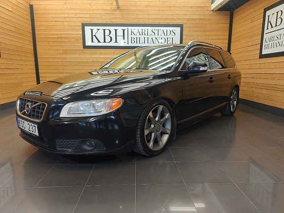 Volvo V70 3 of 23