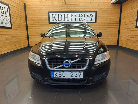 Volvo V70 9 of 23