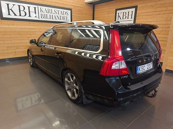 Volvo V70 4 of 23