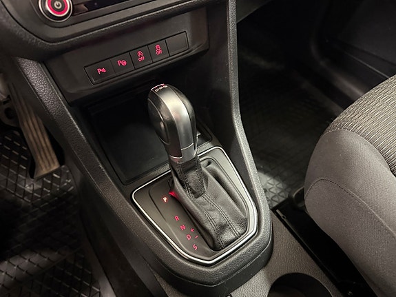 Volkswagen Caddy Maxi 14 of 19