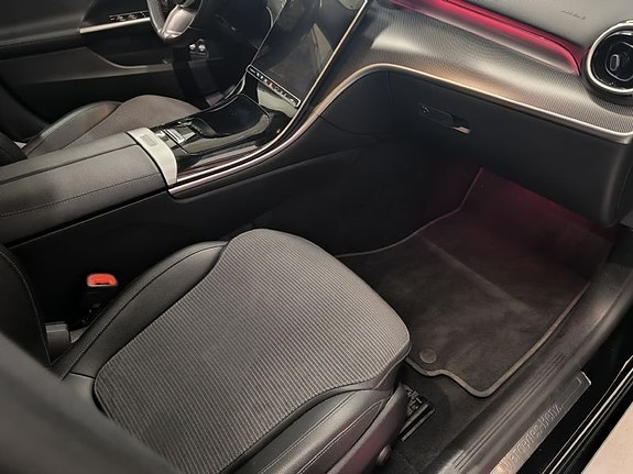 Mercedes-Benz C300 e 10 of 10