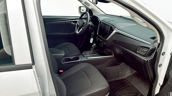 Isuzu D-max 3 of 10