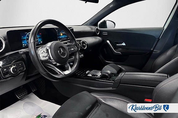 Mercedes-Benz A180 11 of 16