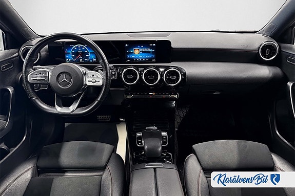 Mercedes-Benz A180 9 of 16
