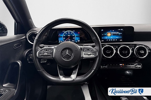 Mercedes-Benz A180 10 of 16