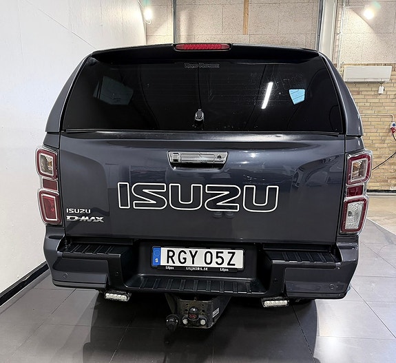 Isuzu D-max 12 of 12