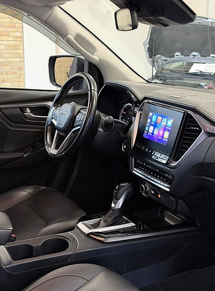 Isuzu D-max 9 of 12