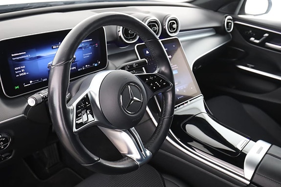 Mercedes-Benz C300 12 of 30