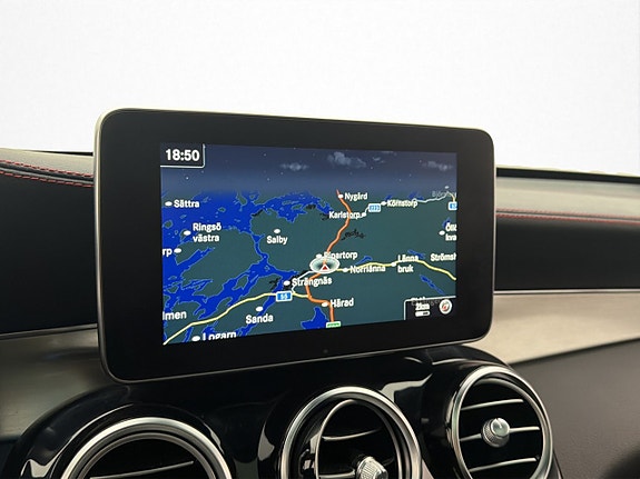 Mercedes-Benz GLC43 16 of 30