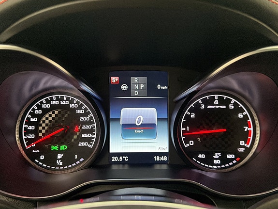 Mercedes-Benz GLC43 22 of 30