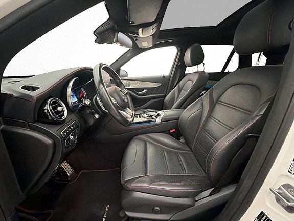 Mercedes-Benz GLC43 12 of 30