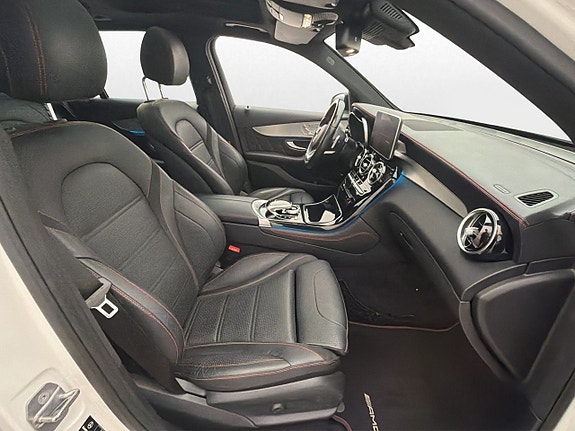 Mercedes-Benz GLC43 10 of 30