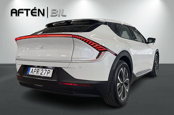 Kia EV6 10 of 28