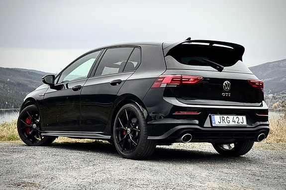 Volkswagen Golf VIII 4 of 21