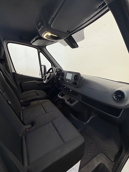Mercedes-Benz Sprinter 316 15 of 15