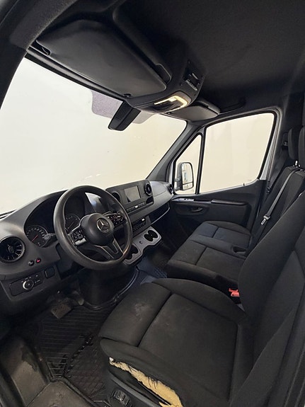 Mercedes-Benz Sprinter 316 10 of 15