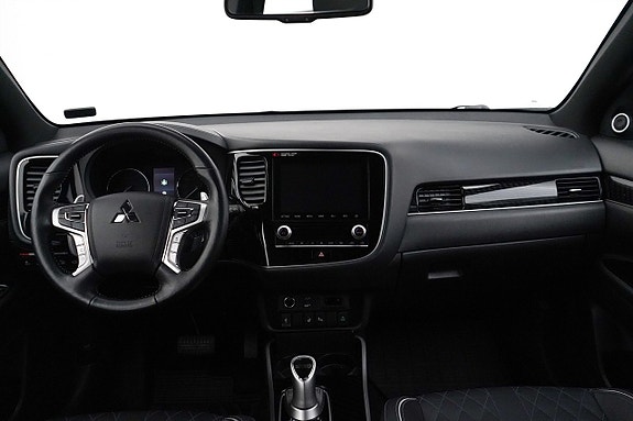 Mitsubishi Outlander 9 of 26