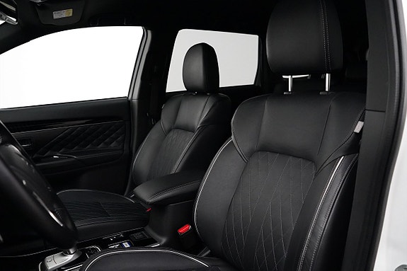 Mitsubishi Outlander 7 of 26