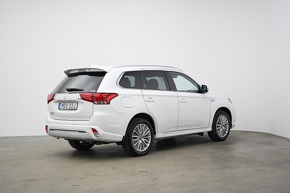 Mitsubishi Outlander 23 of 26