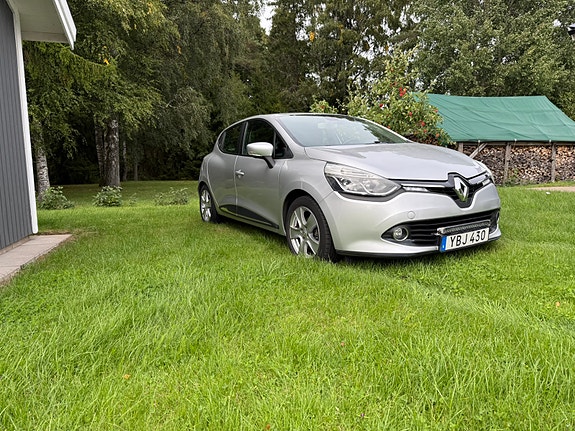 Renault Clio 5 of 12