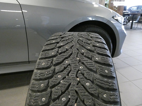 BMW 330e 3 of 24