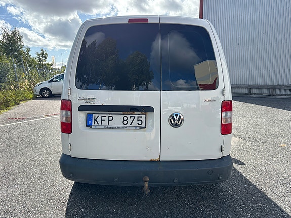 Volkswagen Caddy Maxi 3 of 8