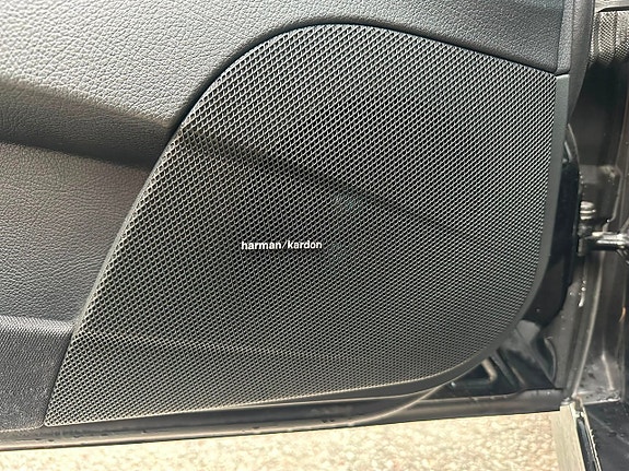 Mercedes-Benz E63 18 of 29