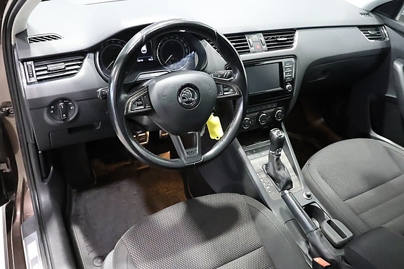Skoda Octavia 5 of 18
